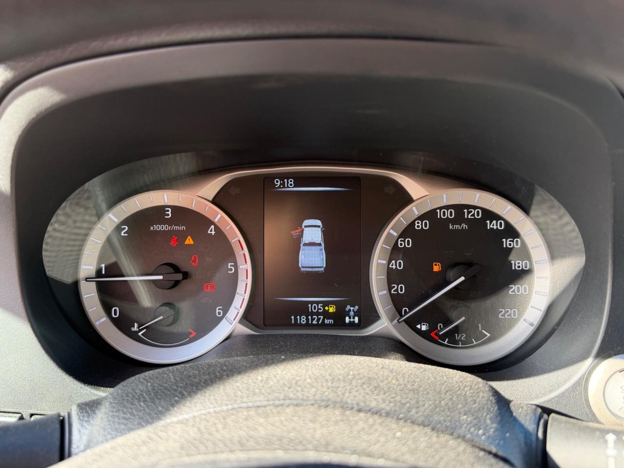Nissan Navara 2.3 dCi 2WD King Cab Visia