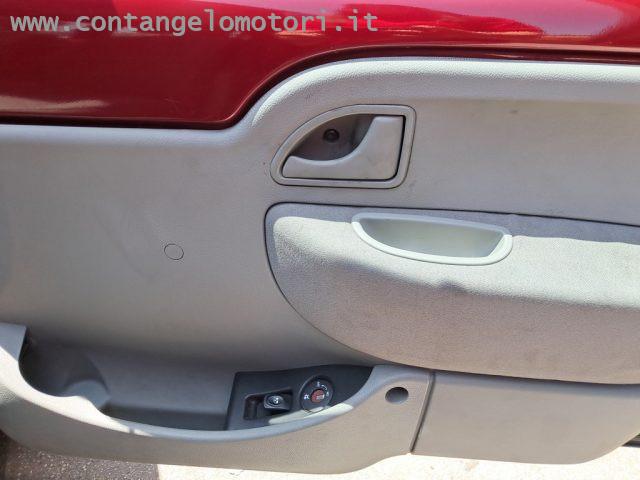 RENAULT Kangoo 1.2 16V 5p. Confort Unico proprietario