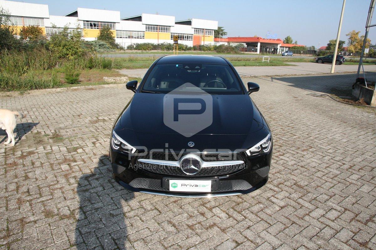 MERCEDES CLA 180 Automatic Shooting Brake Executive