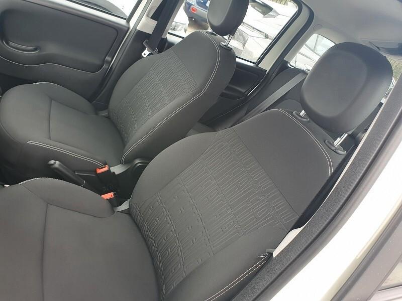 FIAT Panda MY24 1.0 FireFly S&S Hybrid 5Posti PARK
