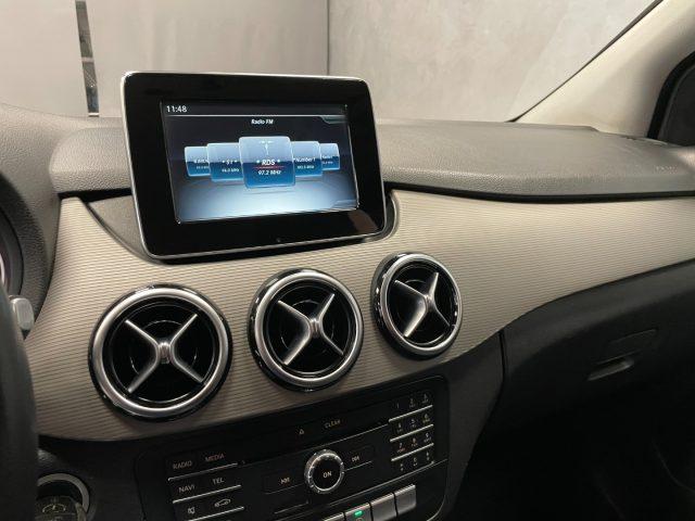 MERCEDES-BENZ B 180 d Automatic Business