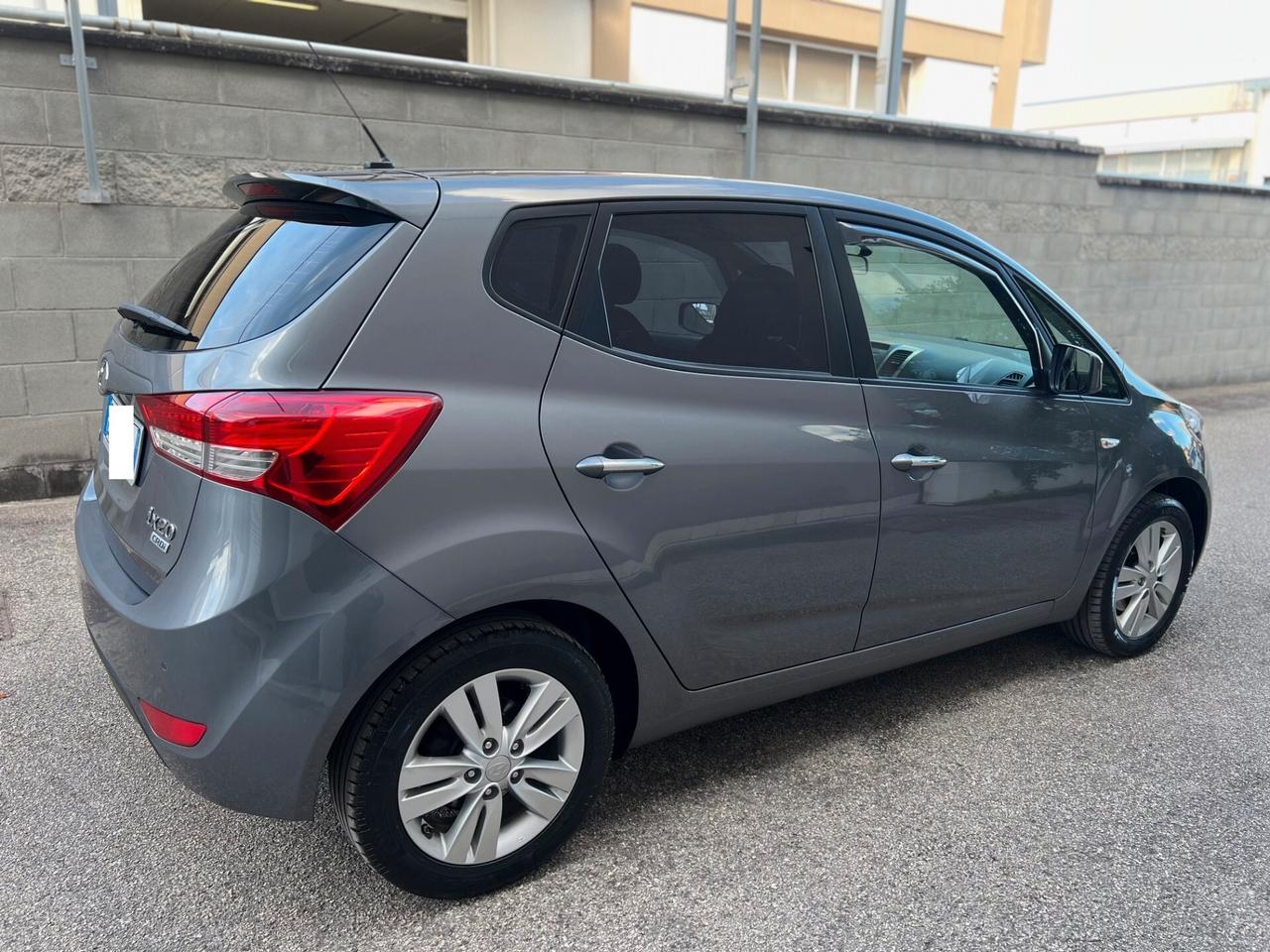 Hyundai iX20 1.4 crdi Comfort 90cv PDC/TELCLIMA.; PERFETTA!!