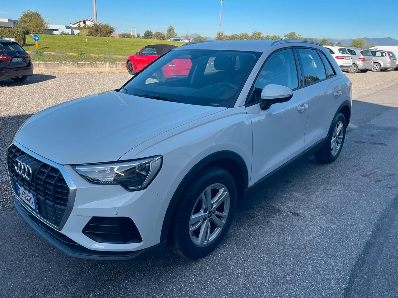 Audi Q3 35 TDI S tronic Business Advanced