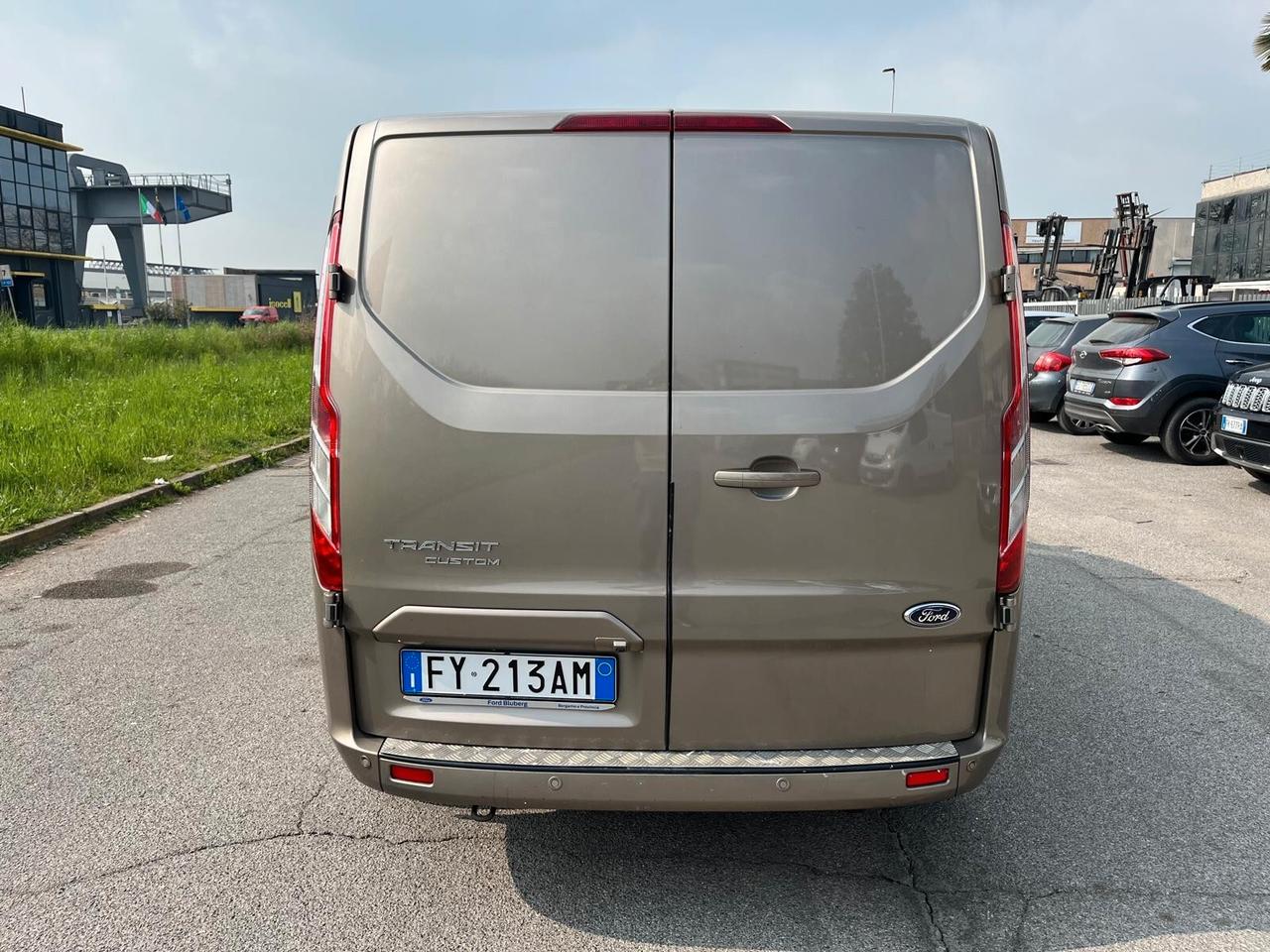 Ford Transit Custom 320 2.0 TDCi 170 aut.**+IVA**