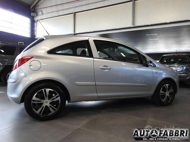OPEL - Corsa - 1.0 12V 3 porte Enjoy adatta neo