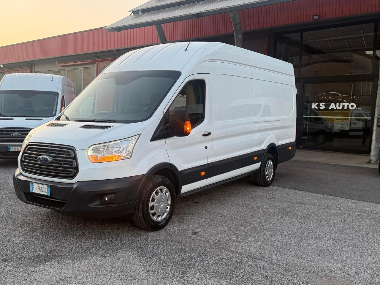 Ford Transit Van 363 passo lungo (MOTORE NUOVO)