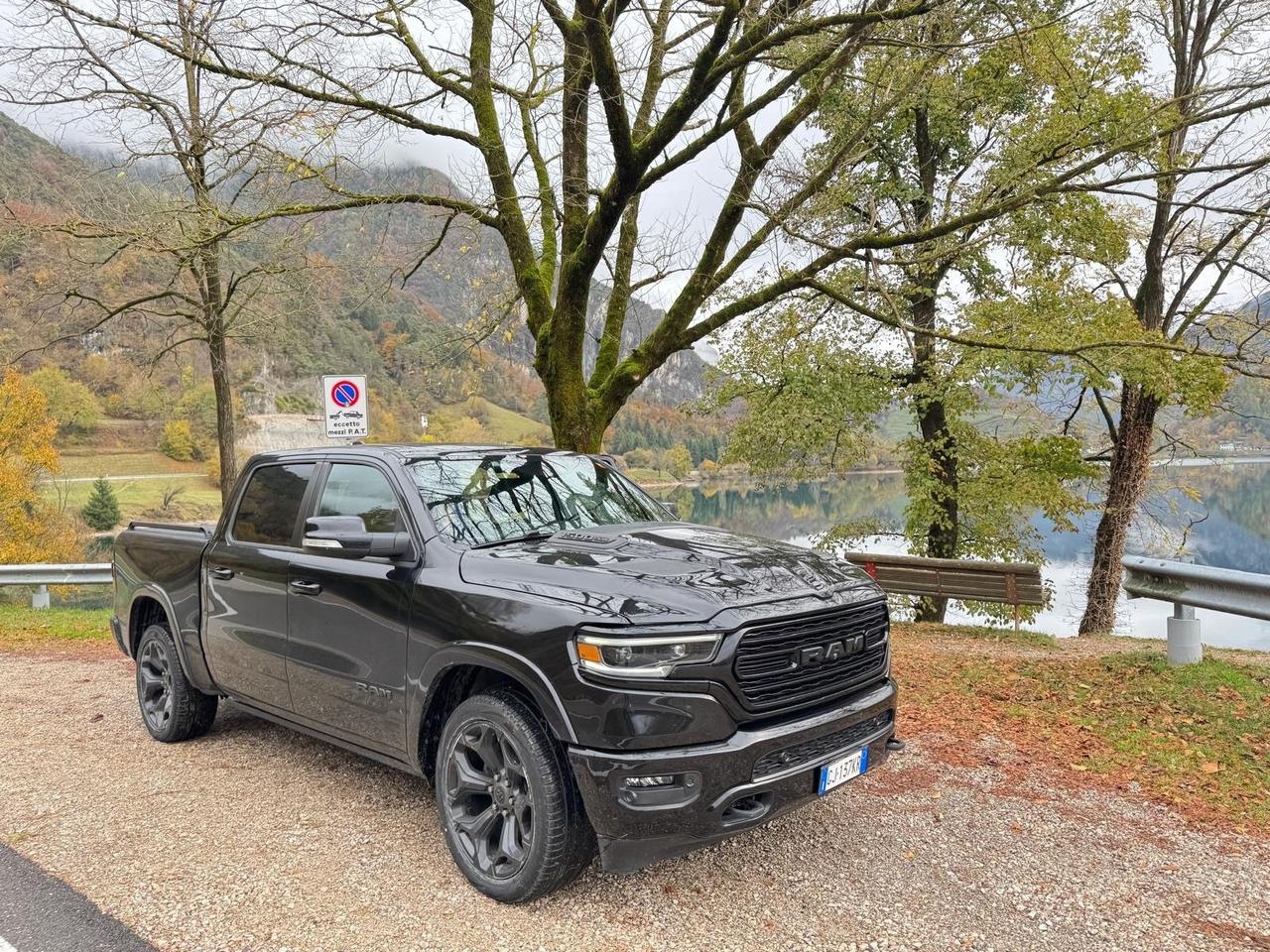 Dodge RAM 1500 5.7 Hemi V8 Militem Magnum