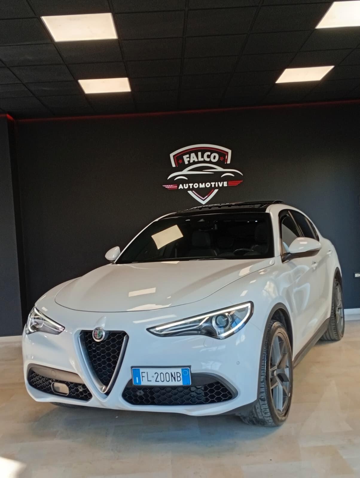 Alfa Romeo Stelvio 2.2 Turbodiesel 210 CV AT8 Q4 Super
