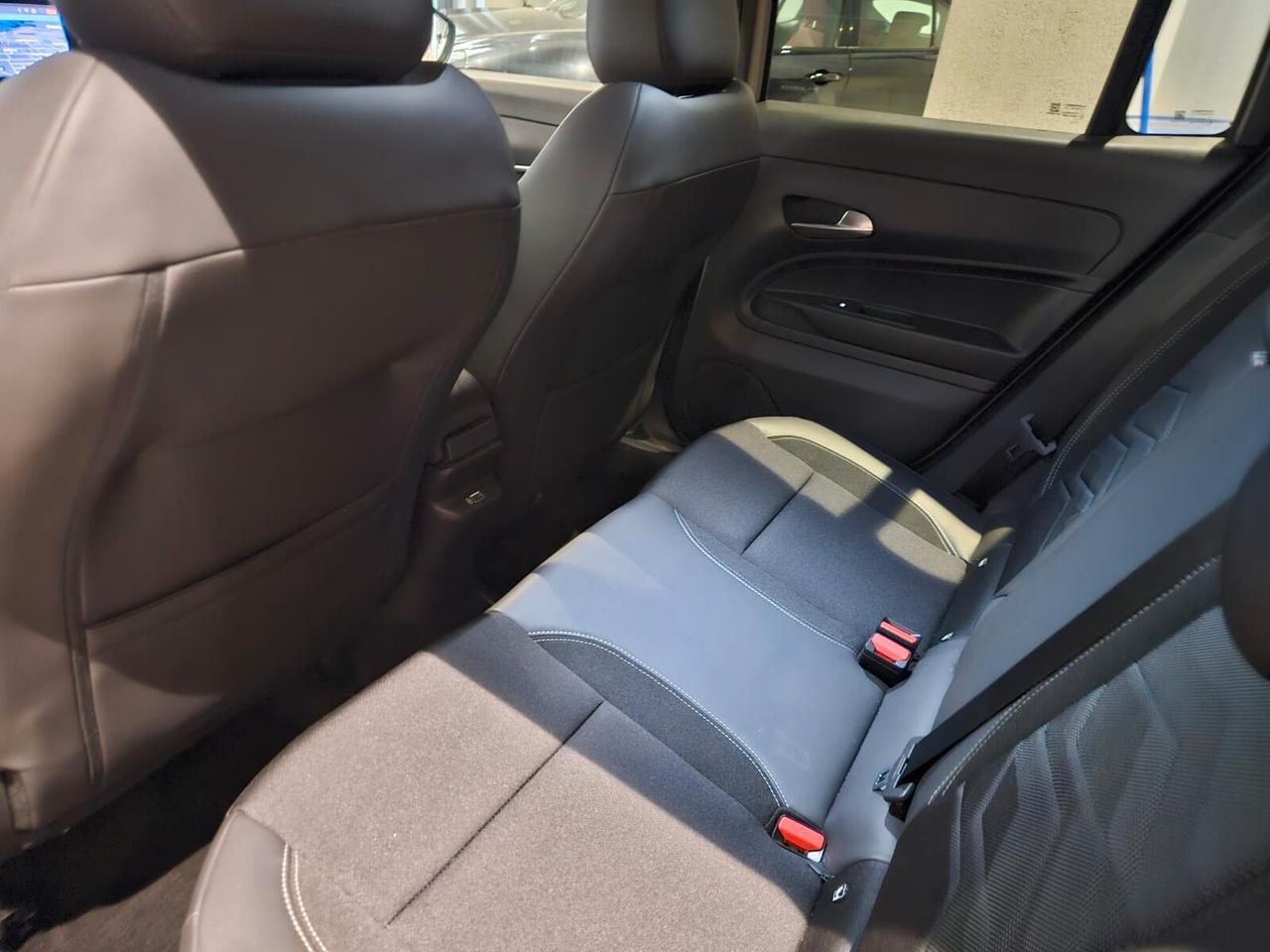 Jeep Avenger 1.2 Turbo 100 CV LIMITED 6.000 KM
