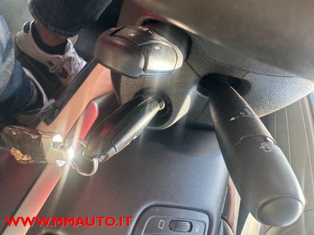 PEUGEOT 807 2.2 HDi FAP SV N1 7 POSTI