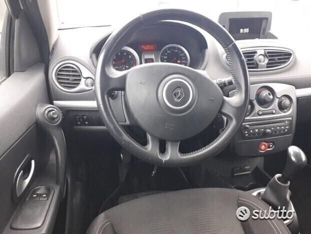 Renault clio 5 p-1.2 gpl-full-2011