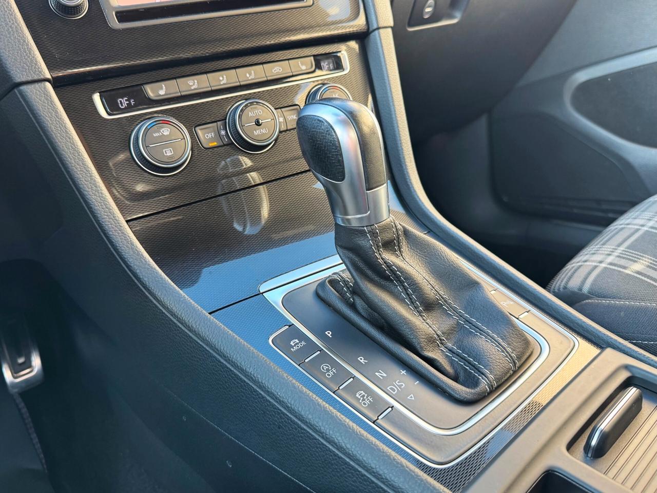 Volkswagen Golf GTD VII 2.0 TDI 184cv DSG | PROMO