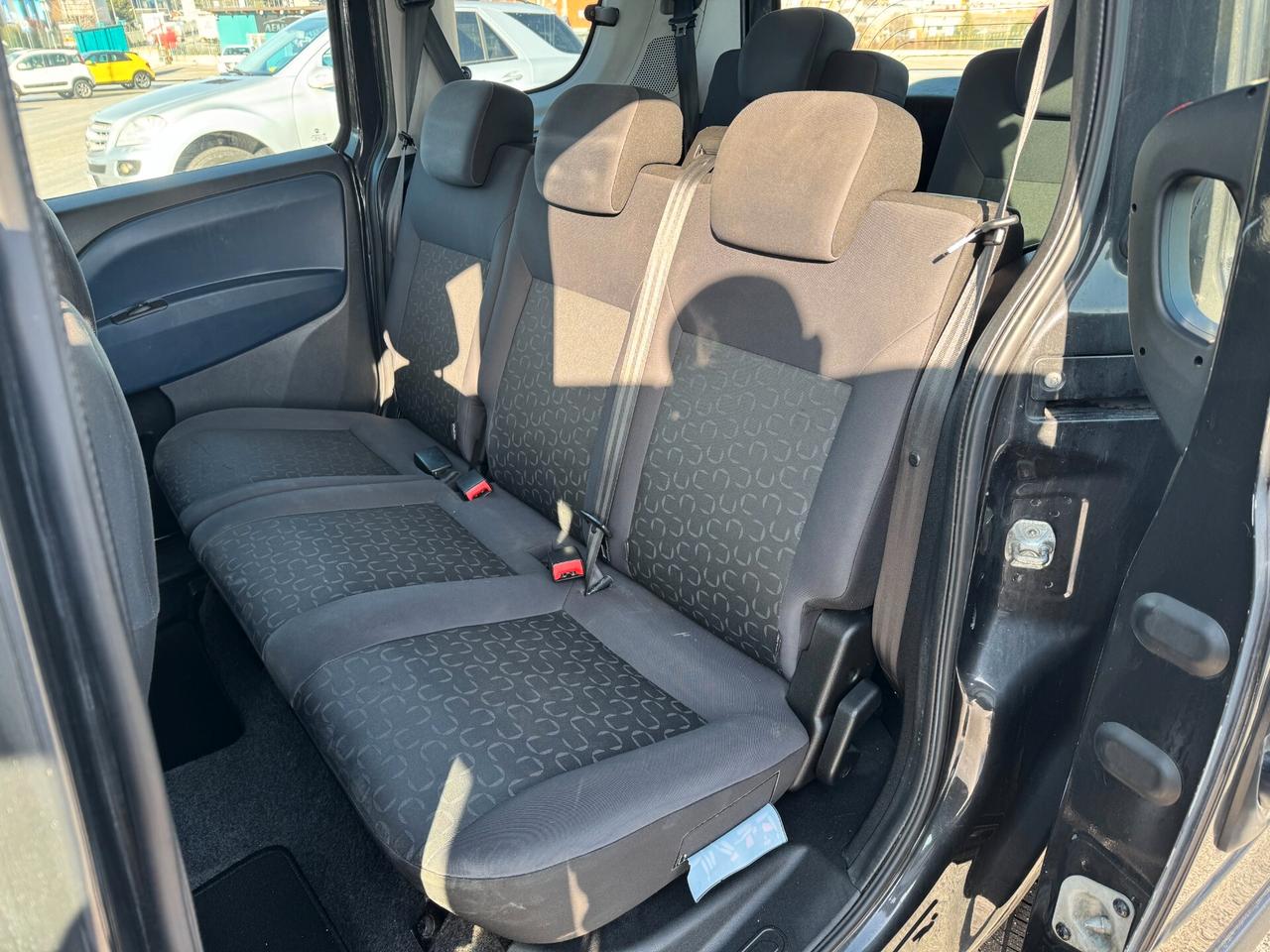 Fiat Doblò 2.0 MJT 16V Emotion 7 POSTI