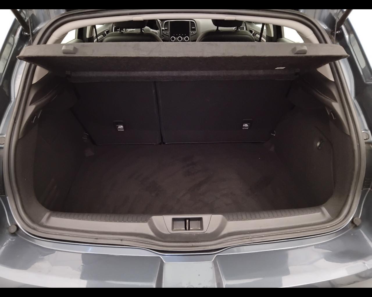 RENAULT Megane IV 2020 Berlina - Megane 1.5 blue dci Equilibre 115cv