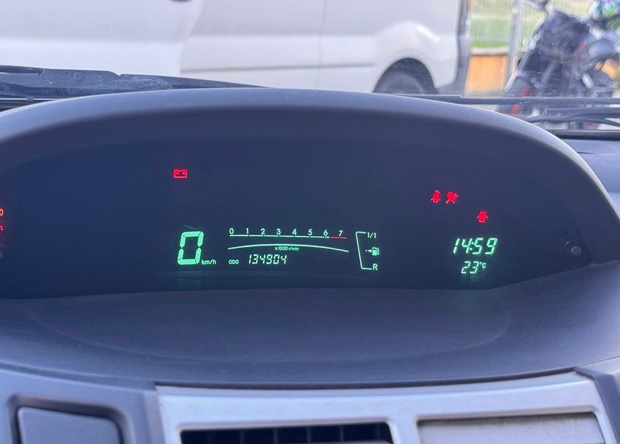 Toyota Yaris 1.3 5 porte