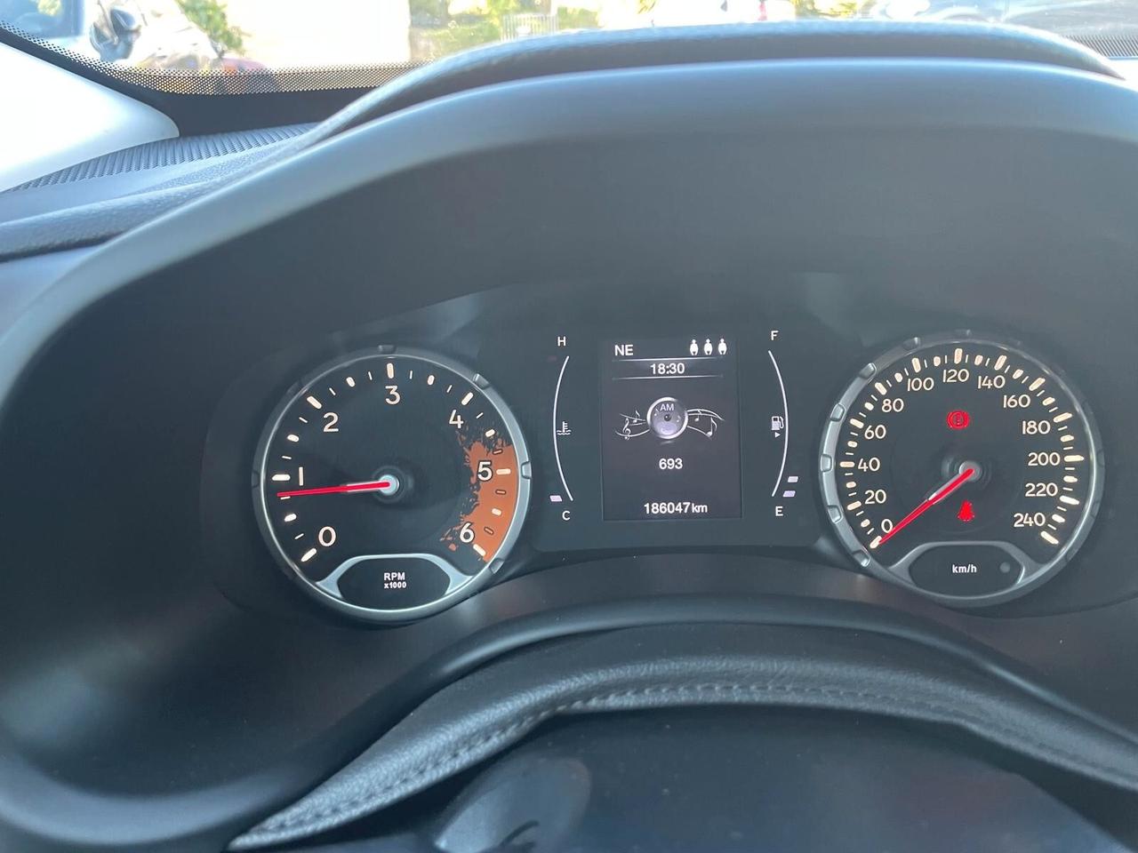 Jeep Renegade 1.6 Mjt DownTown 120 cv - 2017