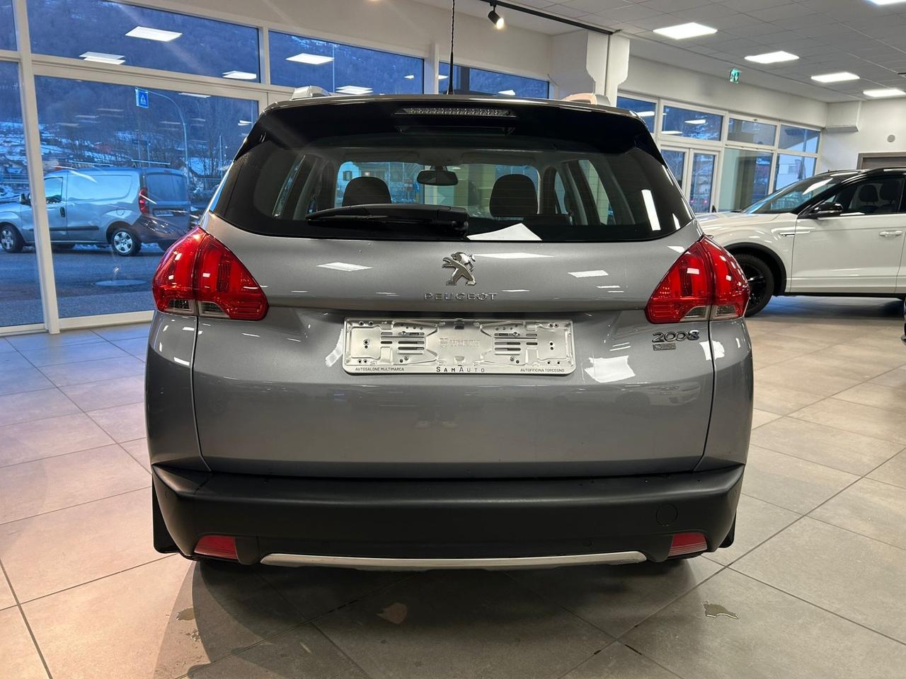 Peugeot 2008 1.6 e-HDi 115 CV Stop&Start Allure