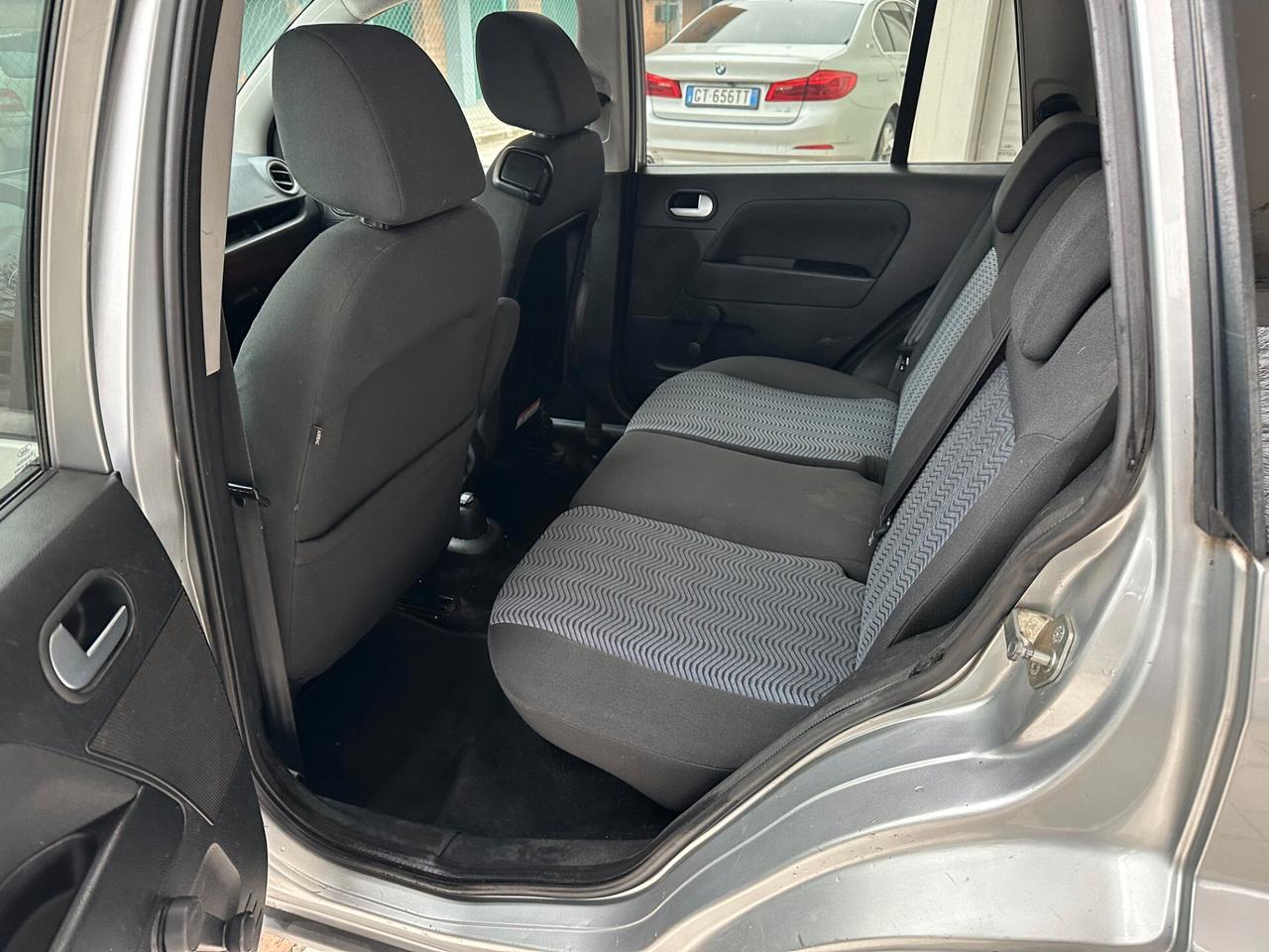 Ford Fusion 1.4 GPL (12 RATE)