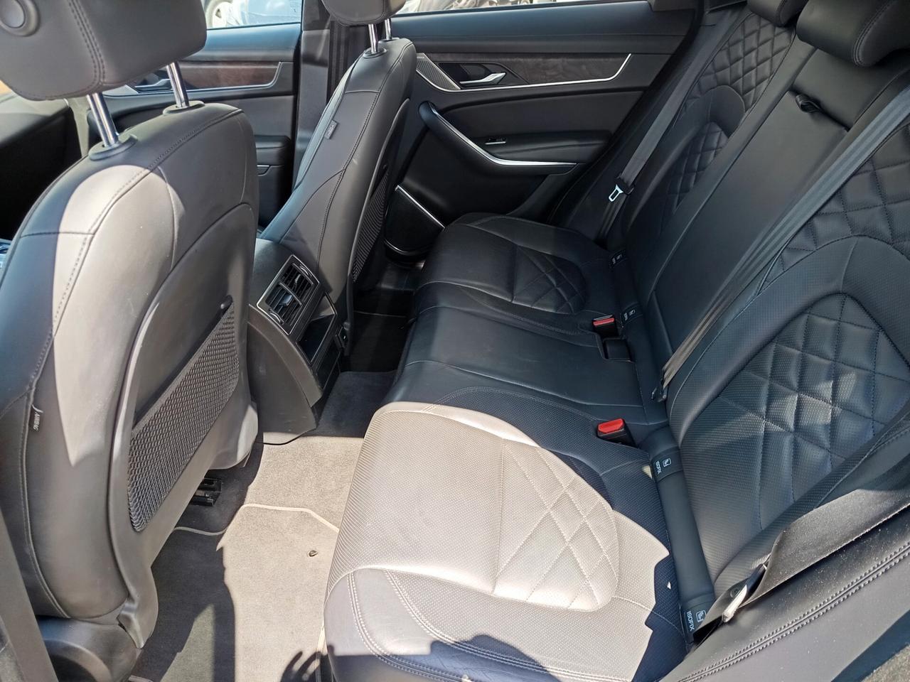 Jaguar F-Pace 2.0 D i4 MHEV 204 CV AWD aut. HSE