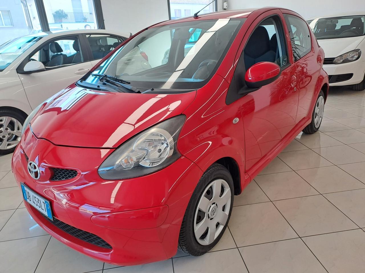 Toyota Aygo 1.0 12V VVT-i 5 porte