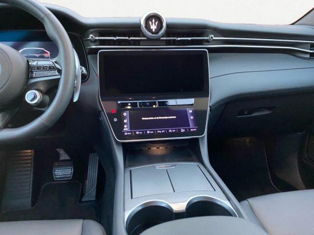 MASERATI Grecale MHEV 300 CV AWD GT