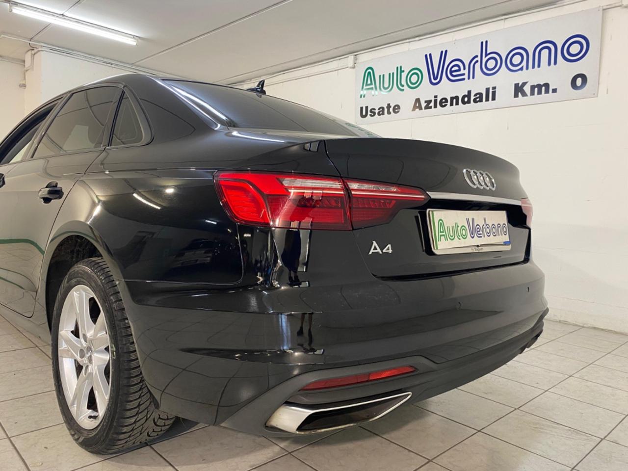 Audi A4 40 TDI quattro S tronic Business