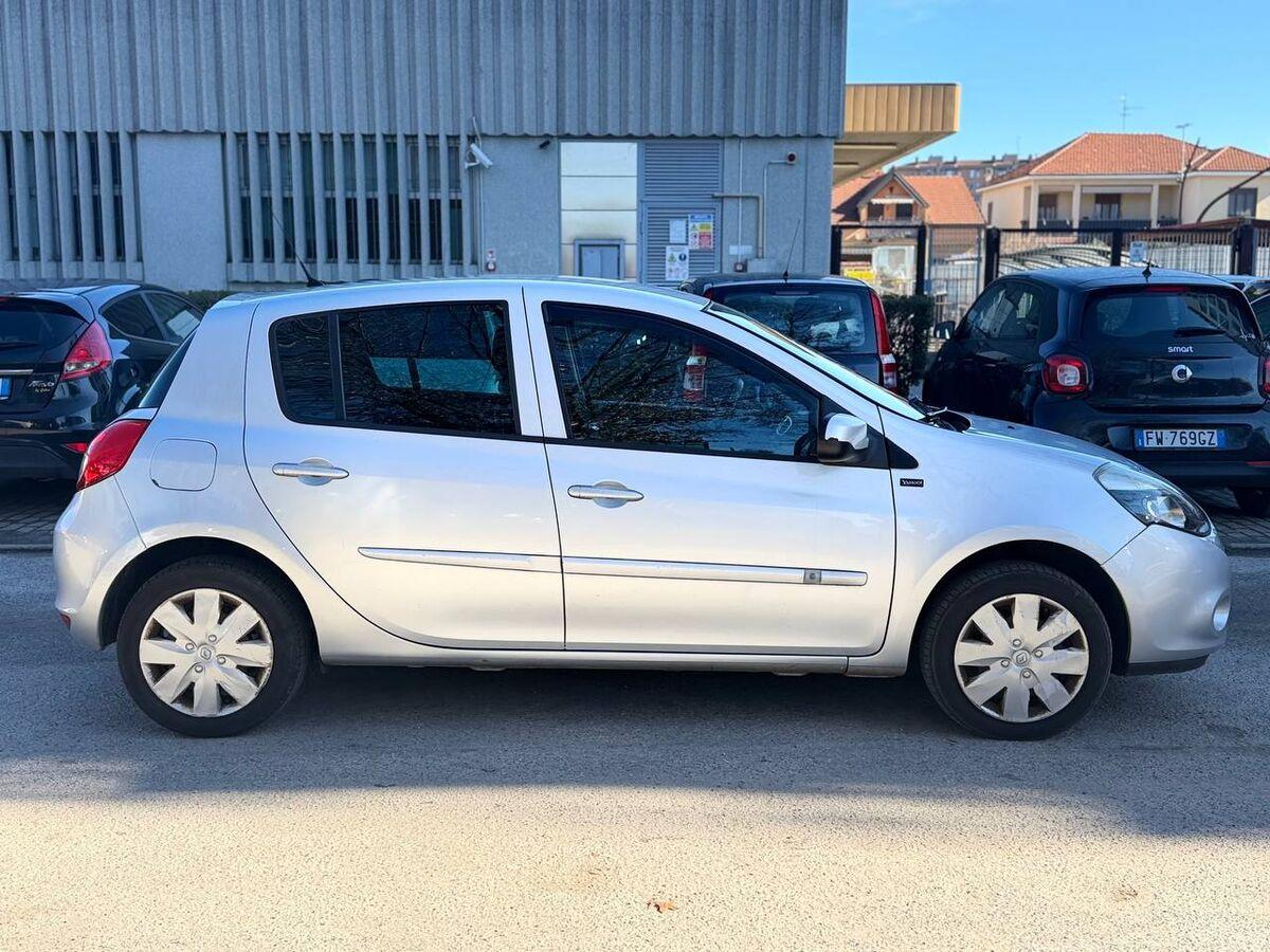 Renault Clio 1.2 16v Live! 5p