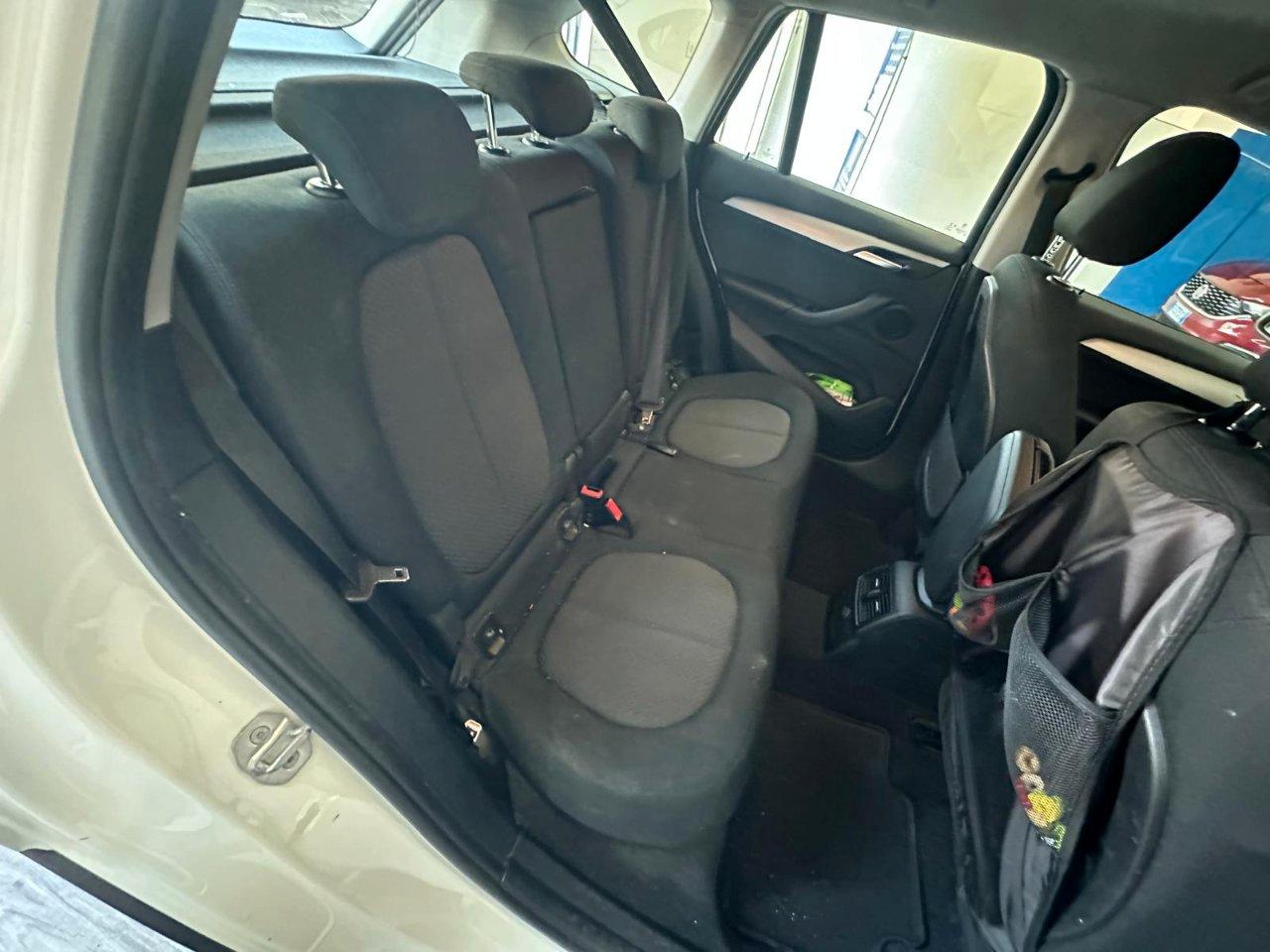 BMW X1 sdrive18d Business