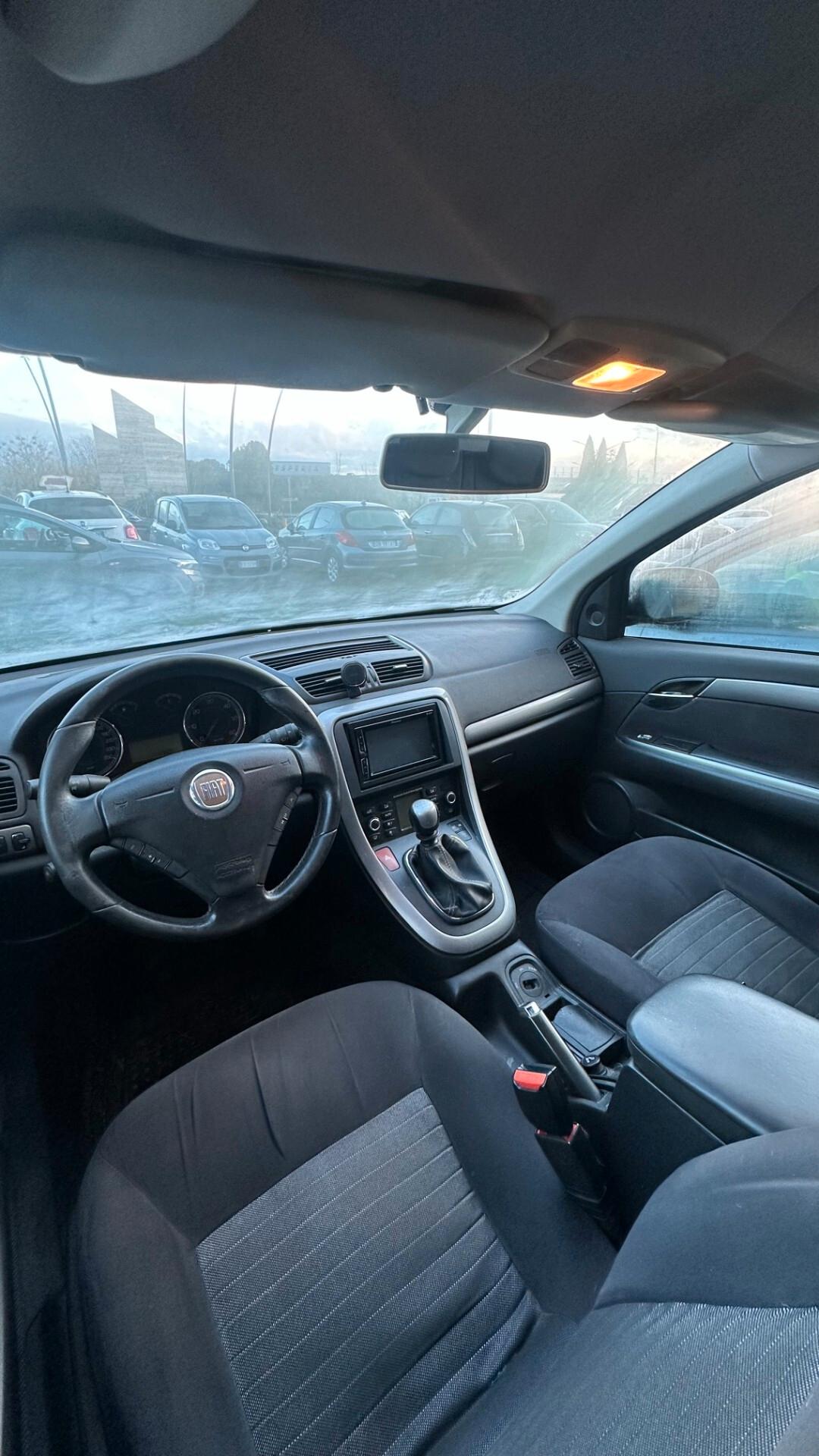 Fiat Croma 1.9 Multijet 16V Emotion