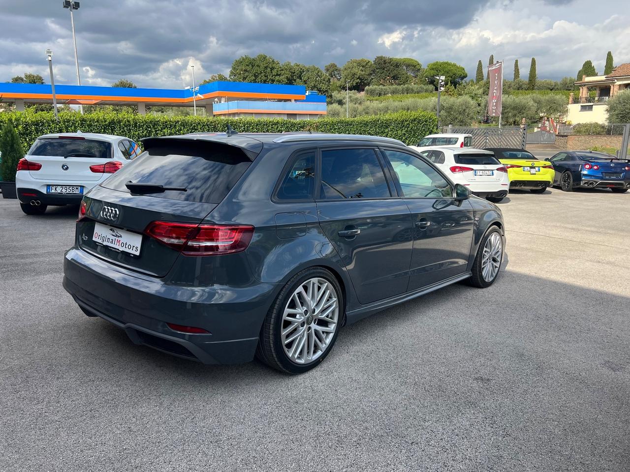 Audi A3 SPB 2.0 TDI S tronic S-LINE