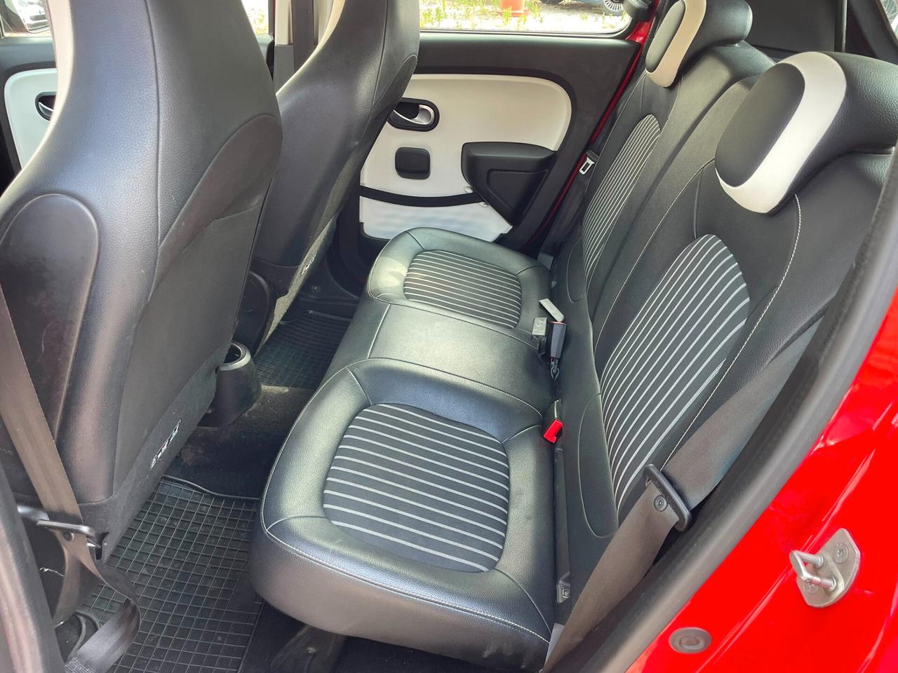 Renault Twingo 1.0 SCe 65 CV Intens