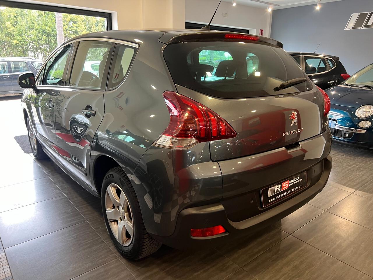 Peugeot 3008 1.6 HDi 115CV Allure