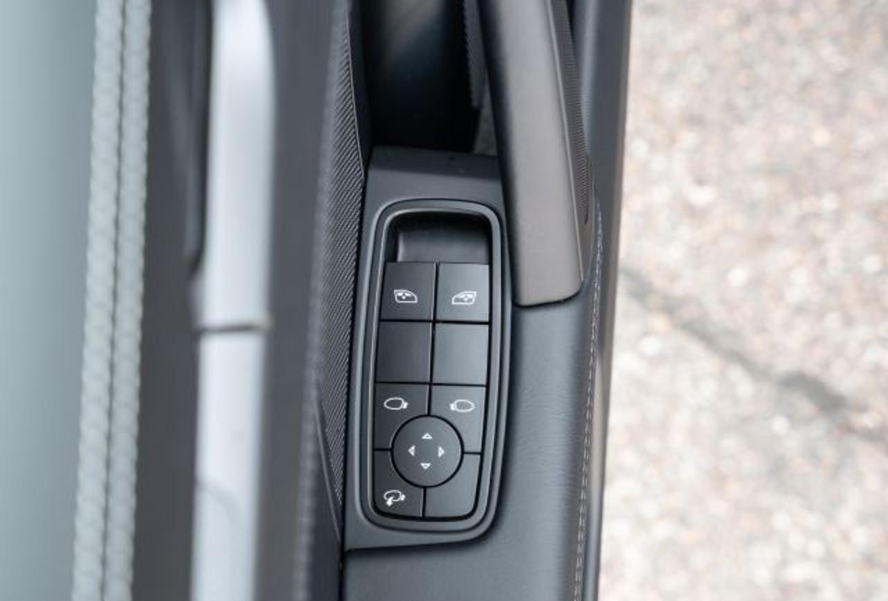 PORSCHE 911 Carrera*My2025-pelle-Matrix-tetto*