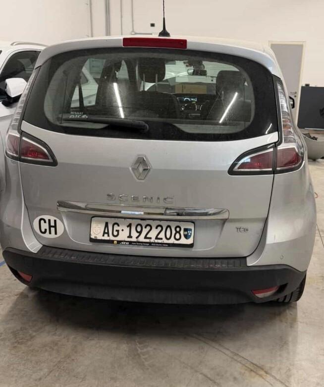 Renault Scenic Scénic XMod 1.2 TCe 130CV SINISTRATA