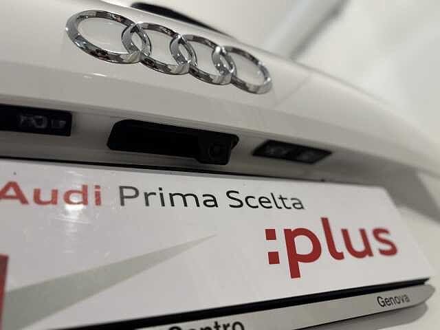 Audi Q2 35 TFSI Business