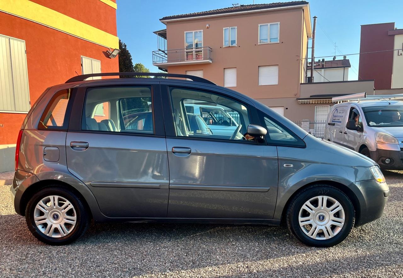 Fiat Idea 1.4 16V Emotion