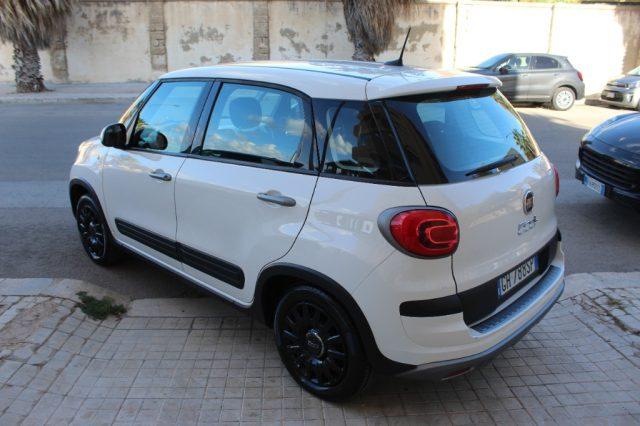 FIAT 500L 1.3 Multijet 95 CV Red
