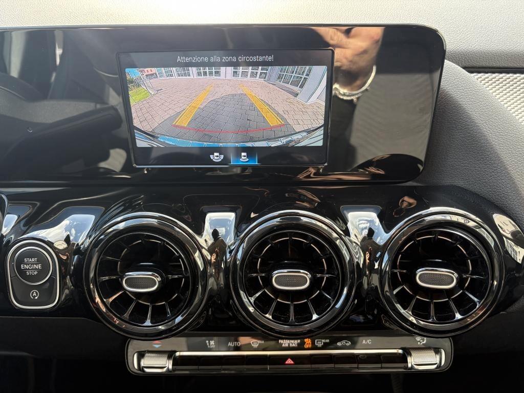 Mercedes-benz GLA 180 d Automatic Business