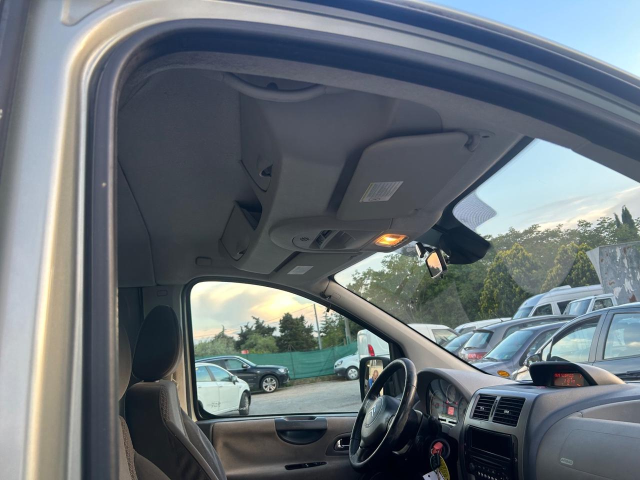 Citroen Jumpy 2.0 HDi/120 9 Posti Gancio Traino