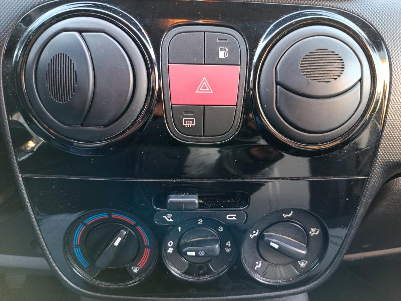 Fiat Qubo 1.4 8V 77 CV Dynamic Natural Power