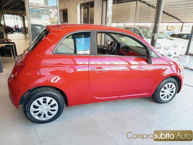 FIAT 500 1.0 Hybrid Red
