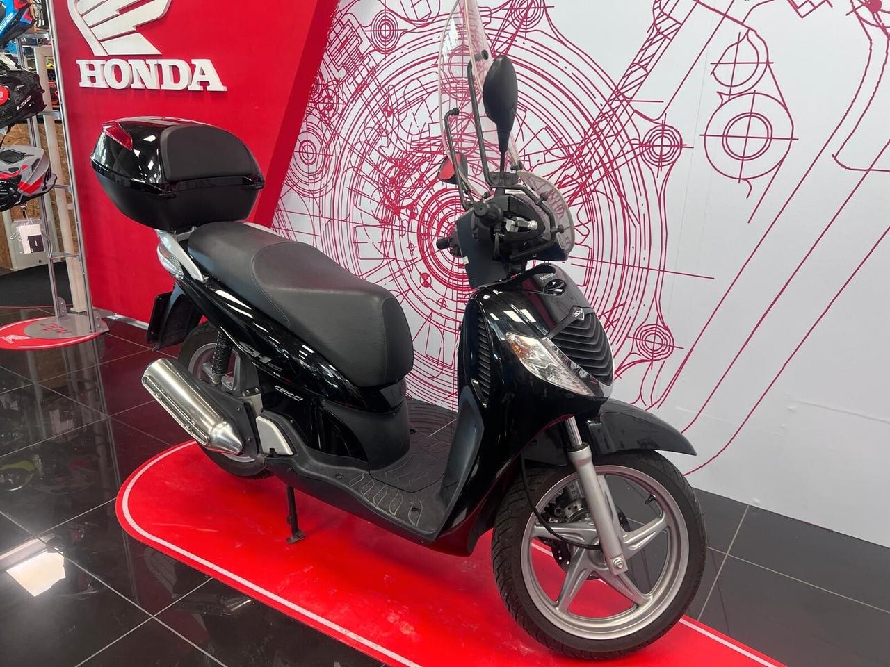 Honda SH 150 2006