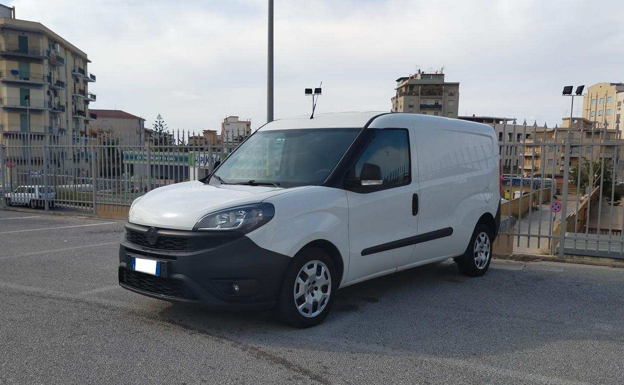 Fiat Doblò Cargo Maxi 1.6 MJT Lounge
