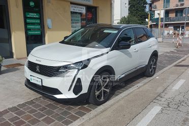 PEUGEOT 3008 PureTech Turbo 130 S&S Allure Pack