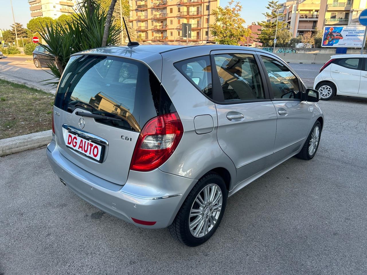 Mercedes-benz A 180 cdi 110 cv 2011 166.000 km