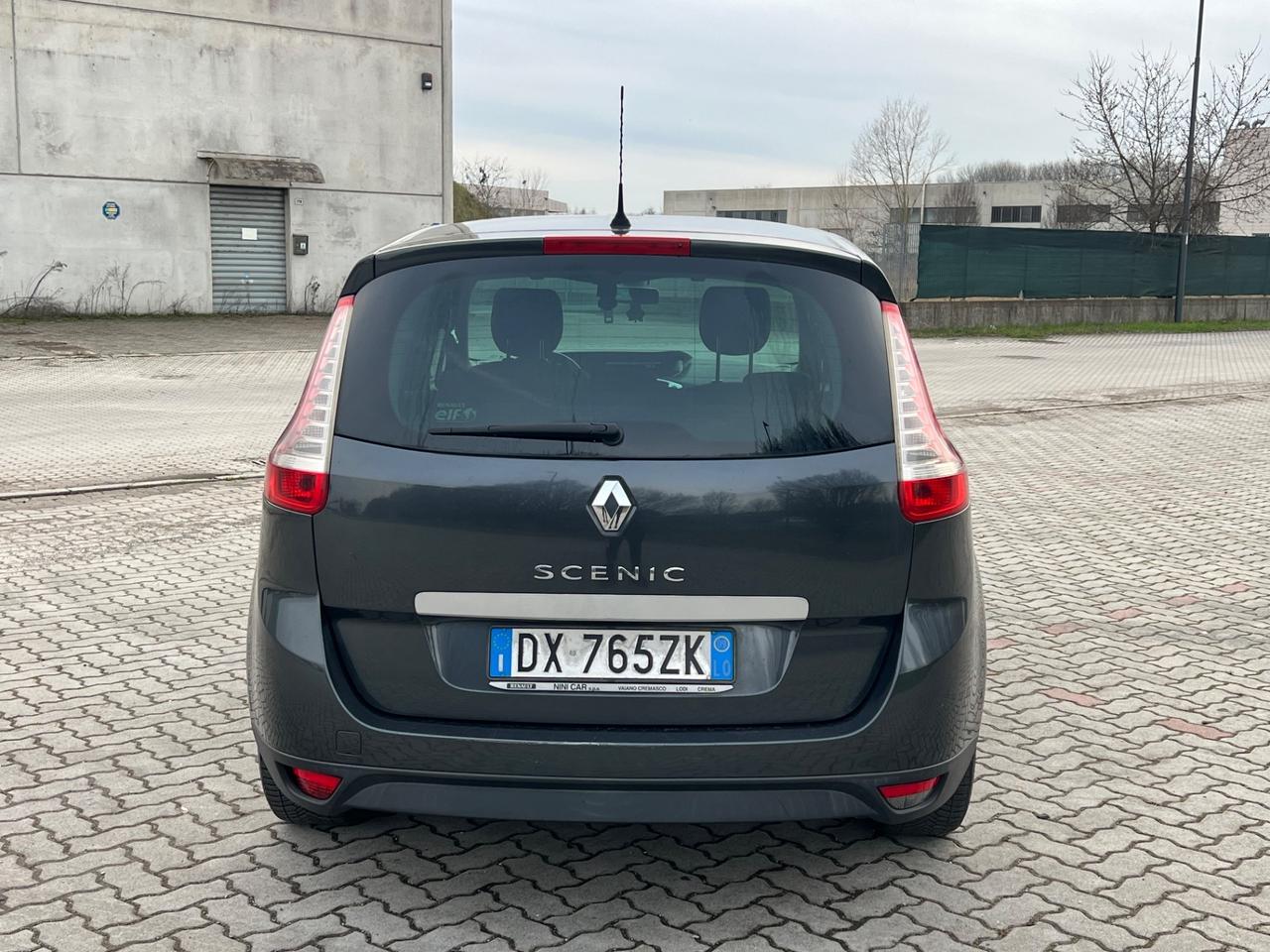 Renault Scenic Grand Scénic 1.9 dCi/130CV Serie Speciale