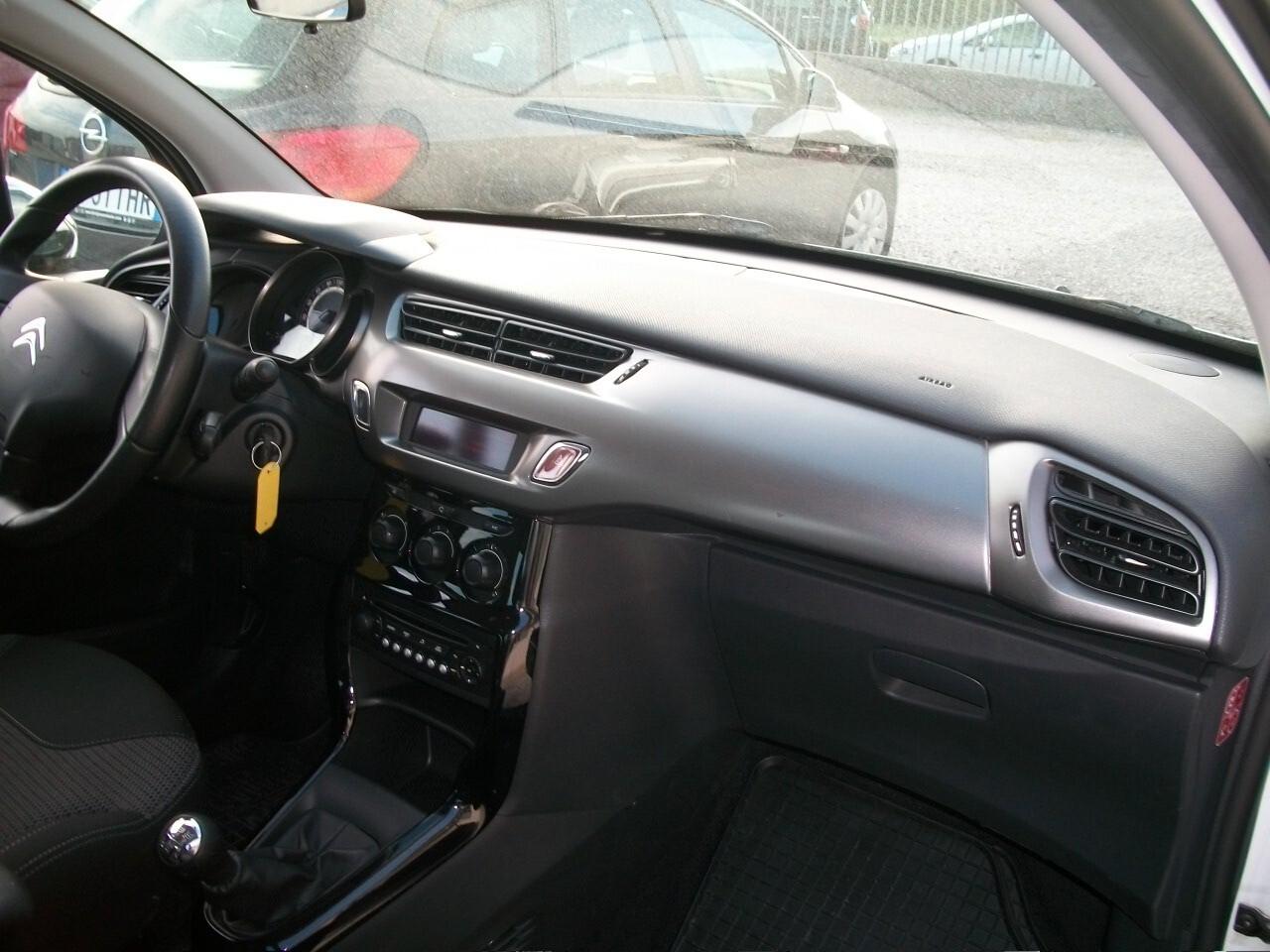 Citroen C3 1.0 VTi 68 Exclusive cc 999 benzina euro 5 Akm 99680 garanzia un anno si neopatentati