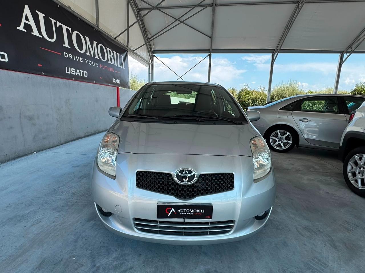 Toyota Yaris 1.4 D-4D 5 porte Sol