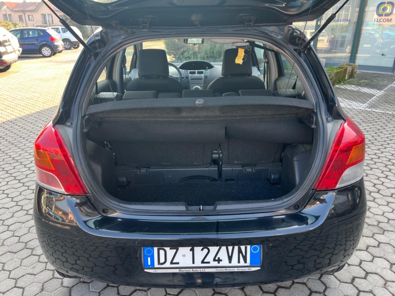 Toyota Yaris 1.4 D-4D DPF 5 porte Now