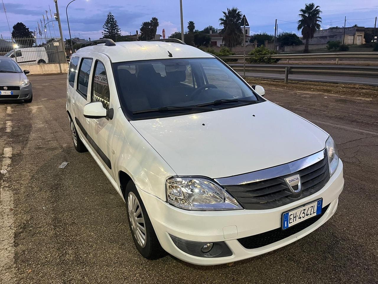 Dacia Logan MCV 1.5 dCi 90CV Lauréate 2011
